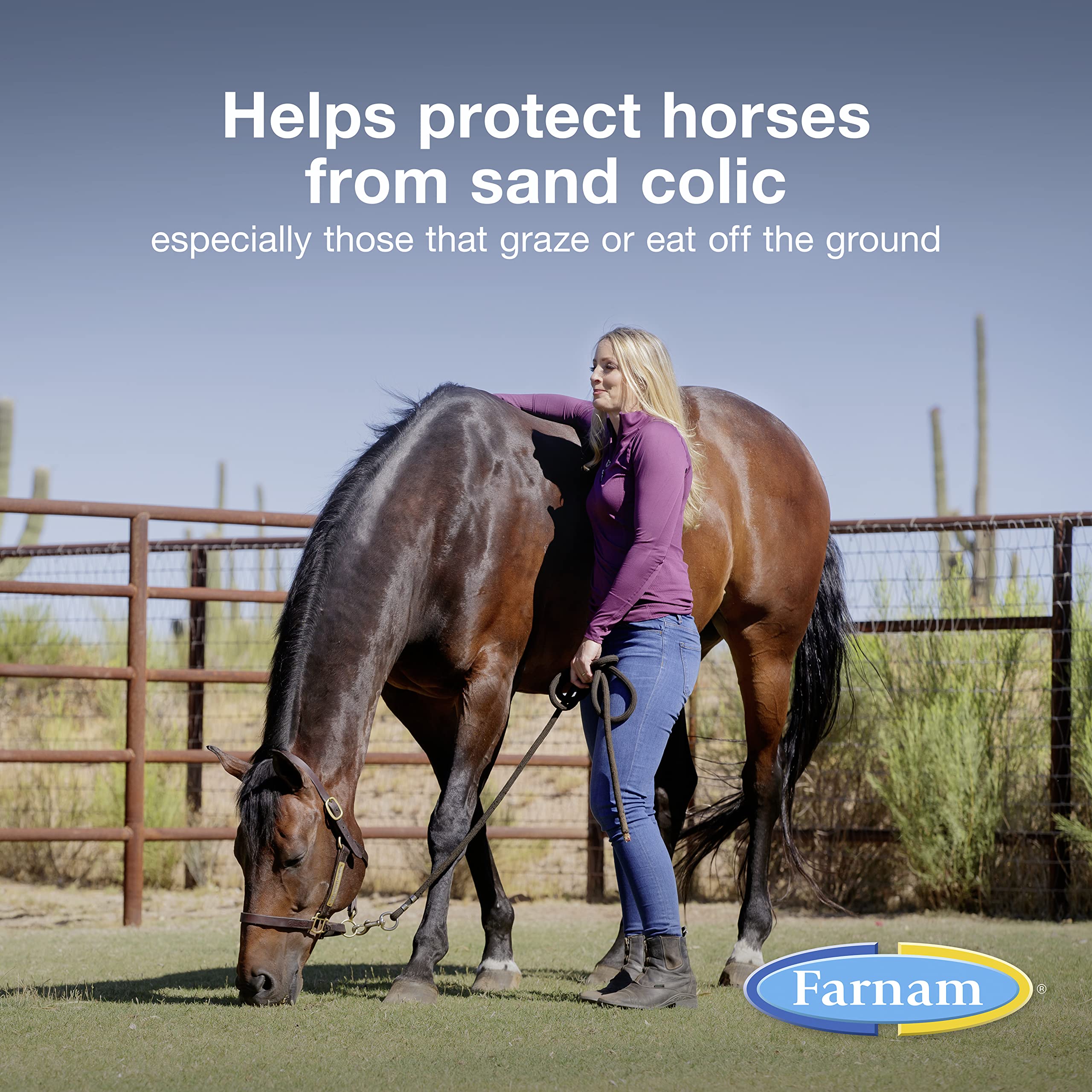 Farnam SandClear crumbles pouring into scoop for easy dosing.