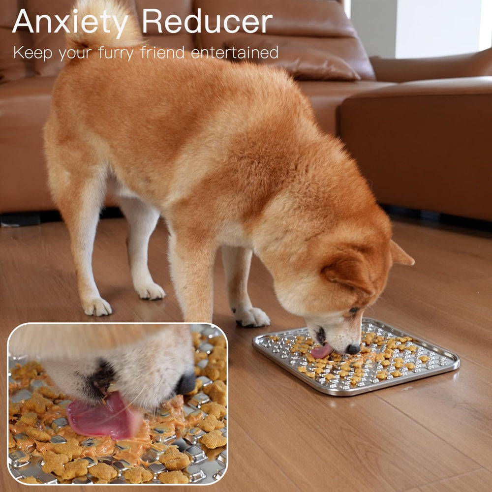 Feedoo whisker-friendly design fosters comfortable licking and less whisker irritation.