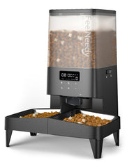 FEELNEEDY auto cat feeder front view supports scheduled meals