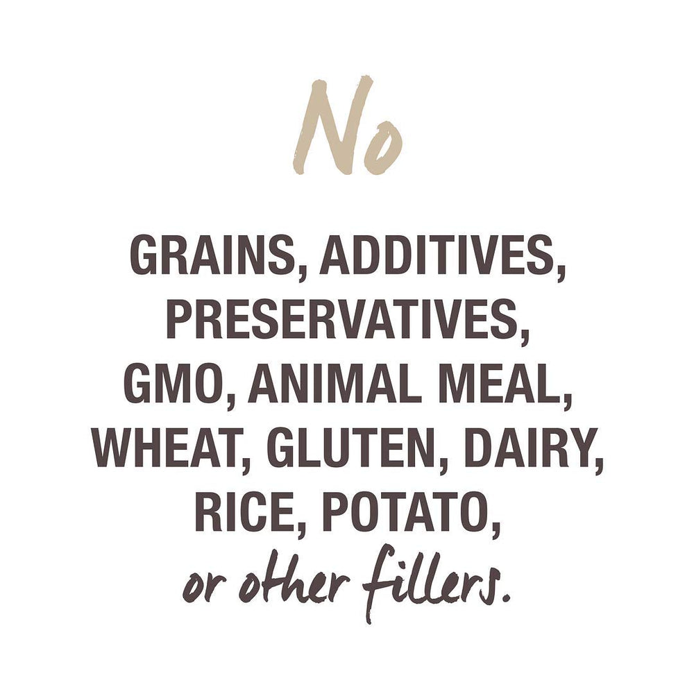 Feline Natural grass-fed lamb highlighted as primary protein for lean nutrition.