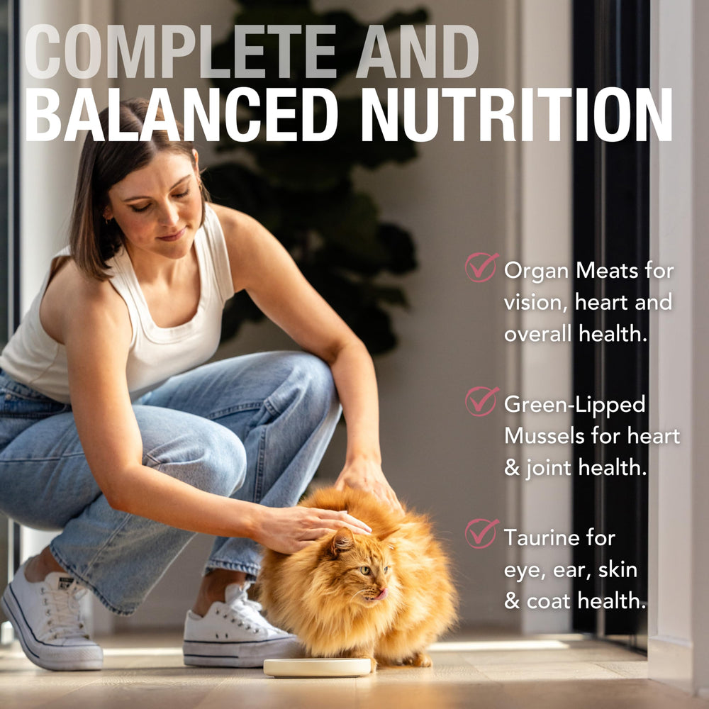 Feline Natural ingredients image highlights real meat and organs for balanced nutrition