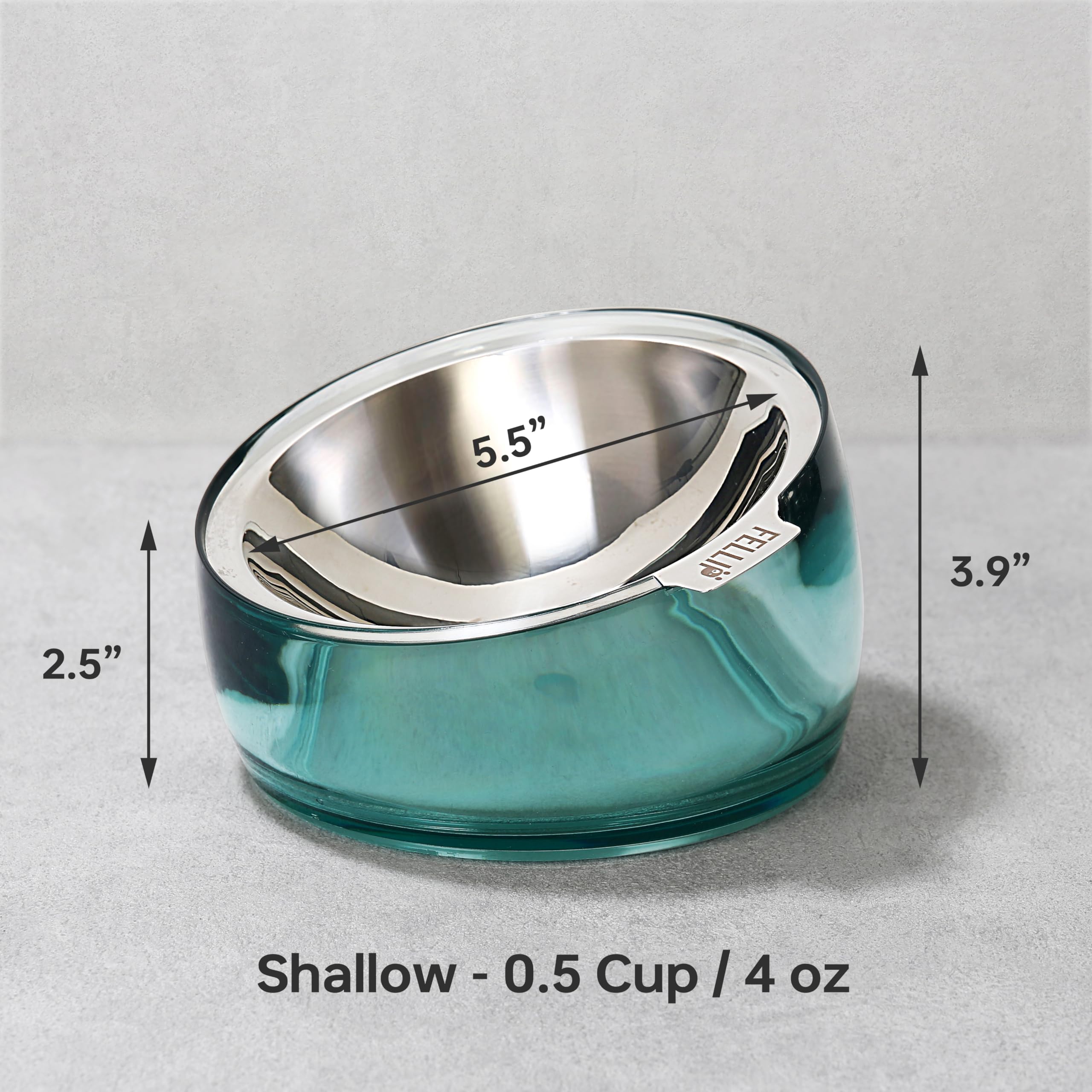 Felli Oblik under-bowl-storage keeps raw or wet meals fresh.