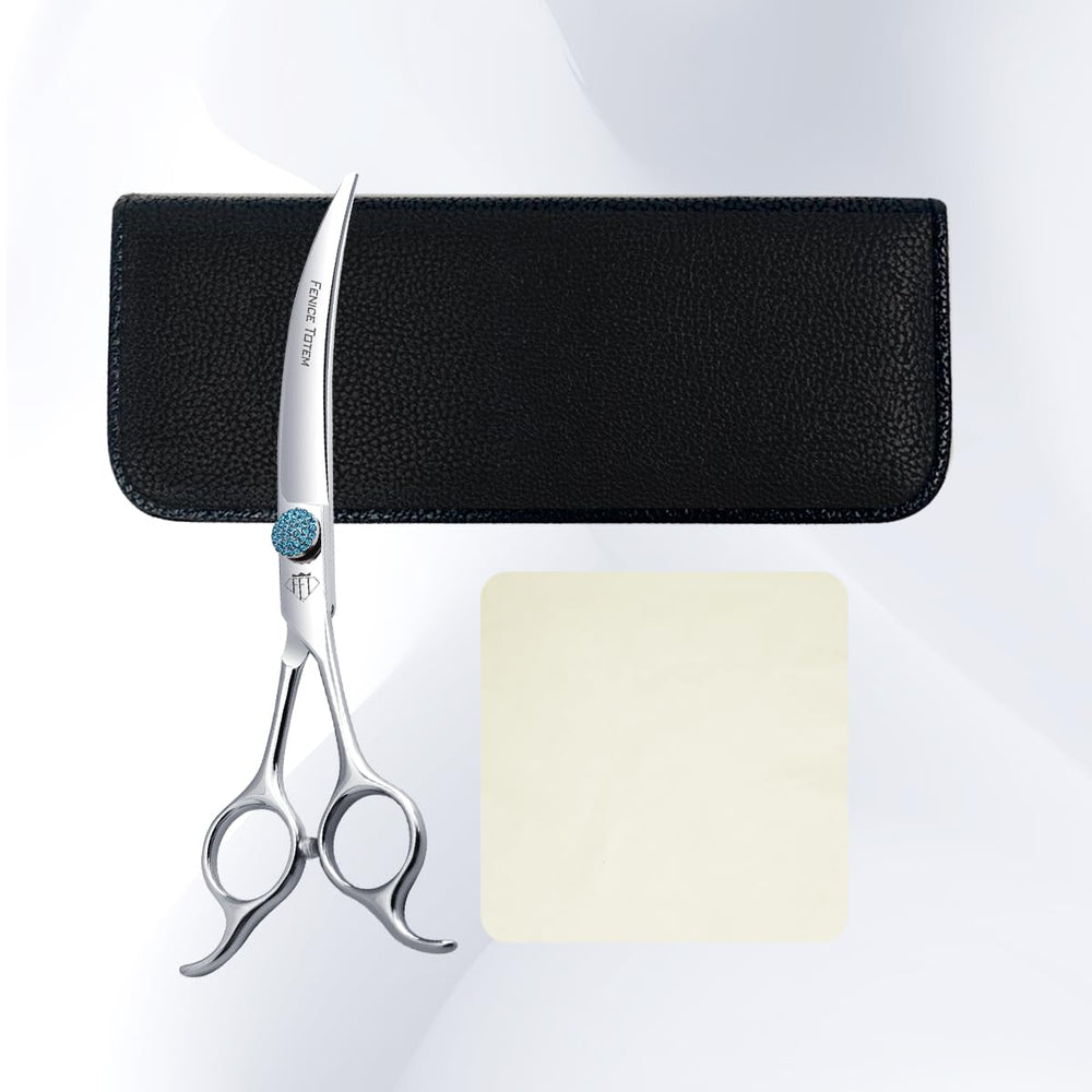 Fenice Totem professional grooming kit display highlights versatile tool set.
