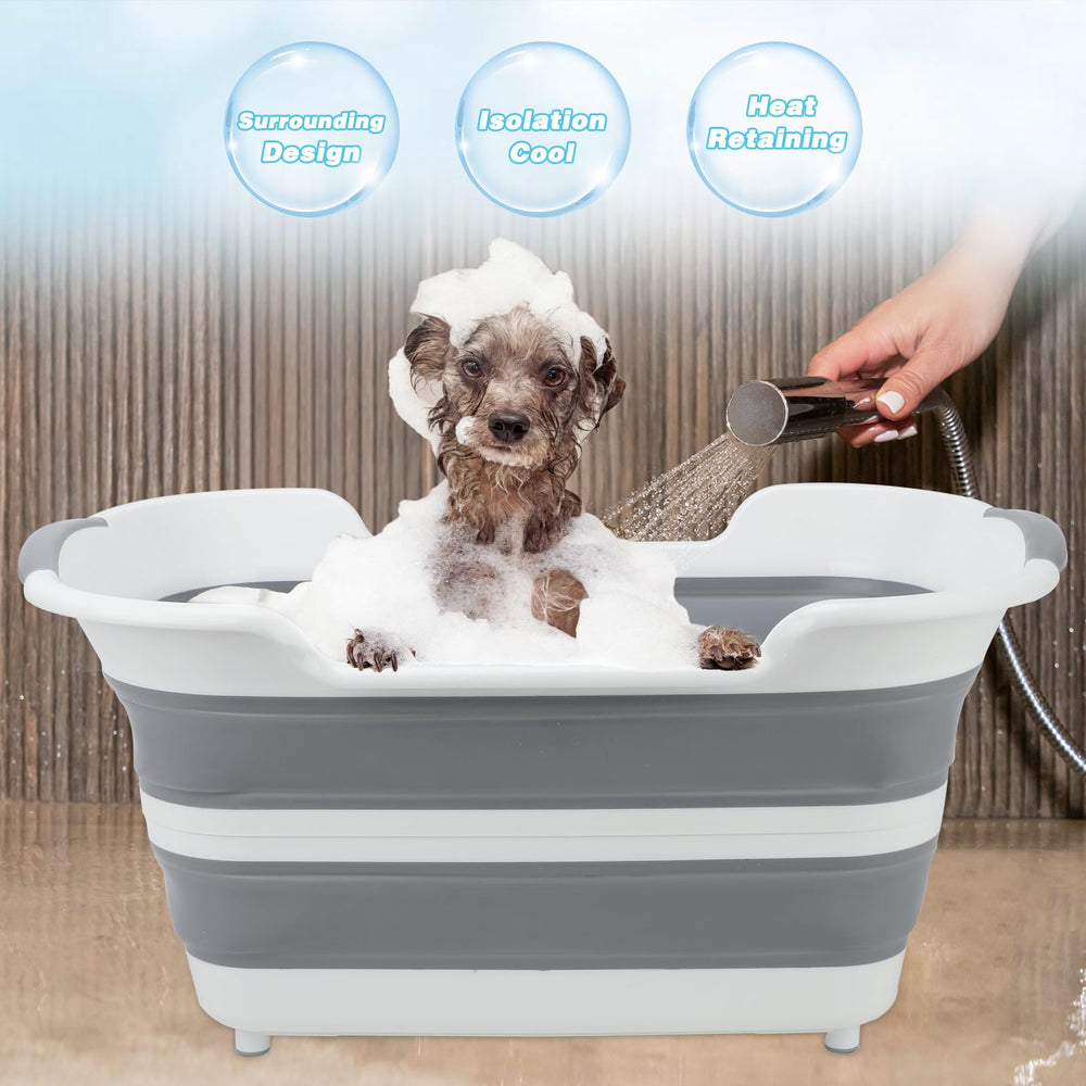 FHTONGE puppy bath in-use scene demonstrates gentle, comfortable bathing.