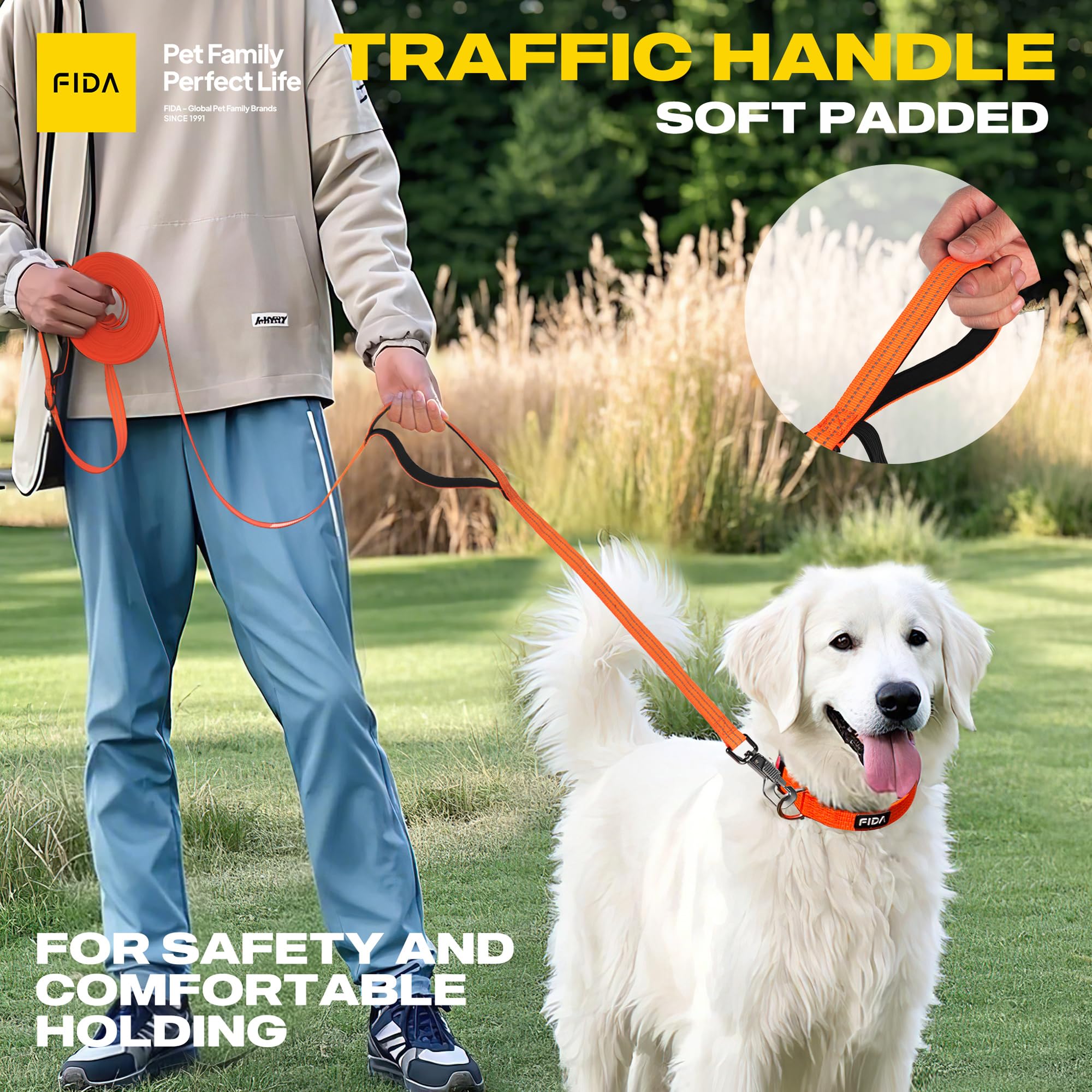 Fida long leash with soft neoprene padded handles for comfortable grip