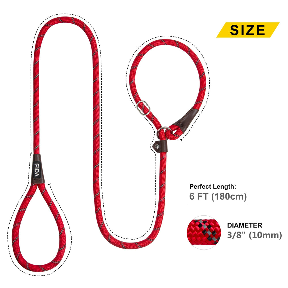 Fida slip lead anti-choke ring visible for safer training and control.
