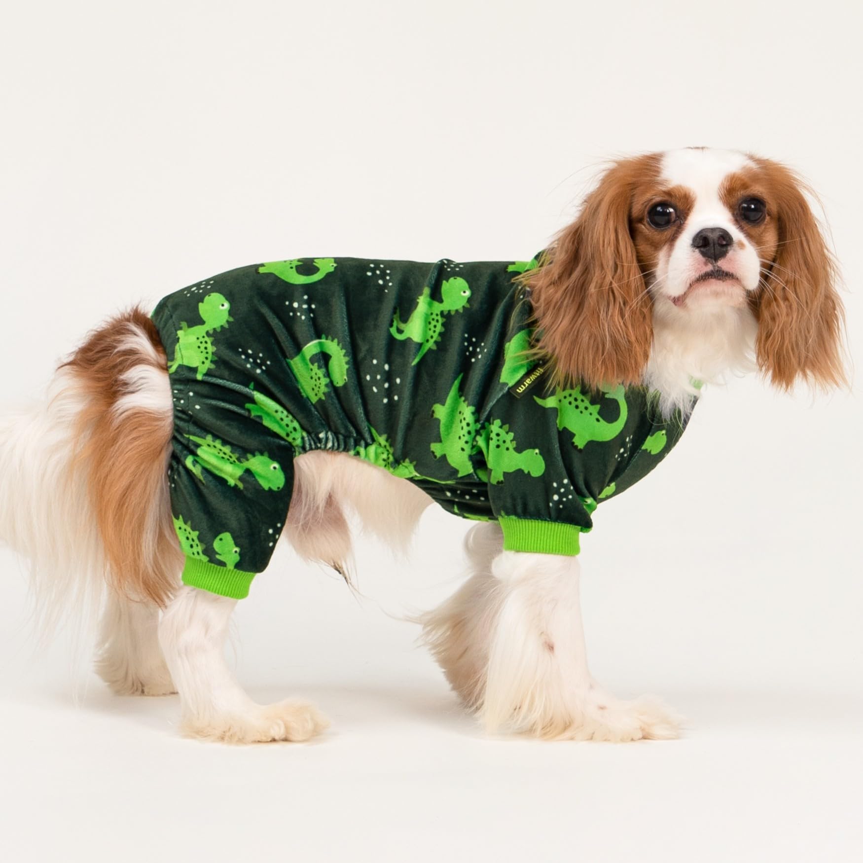 Fitwarm four-leg design provides full-body coverage for chilly days