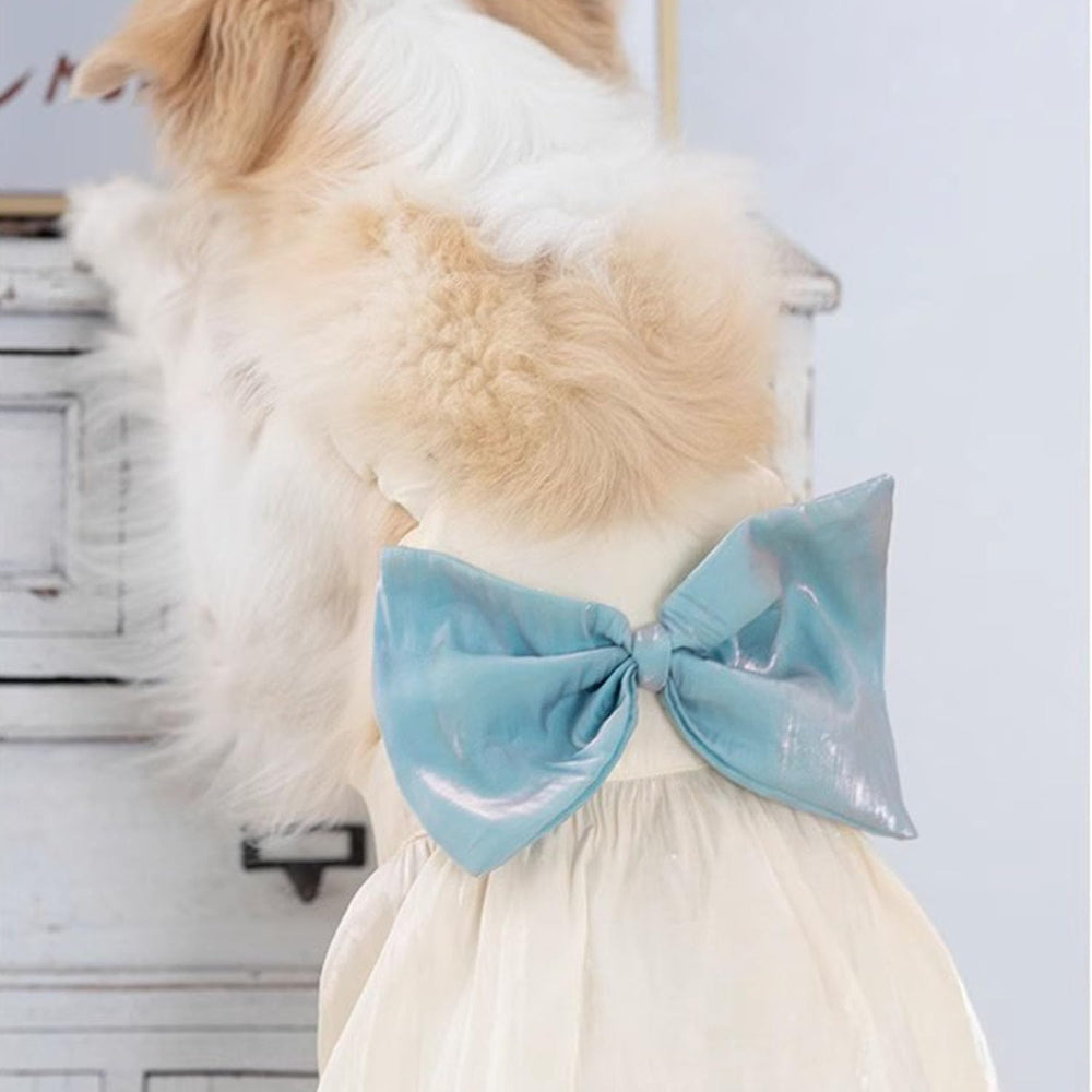 FLAdorepet dress provides sun exposure protection for sunny outings.