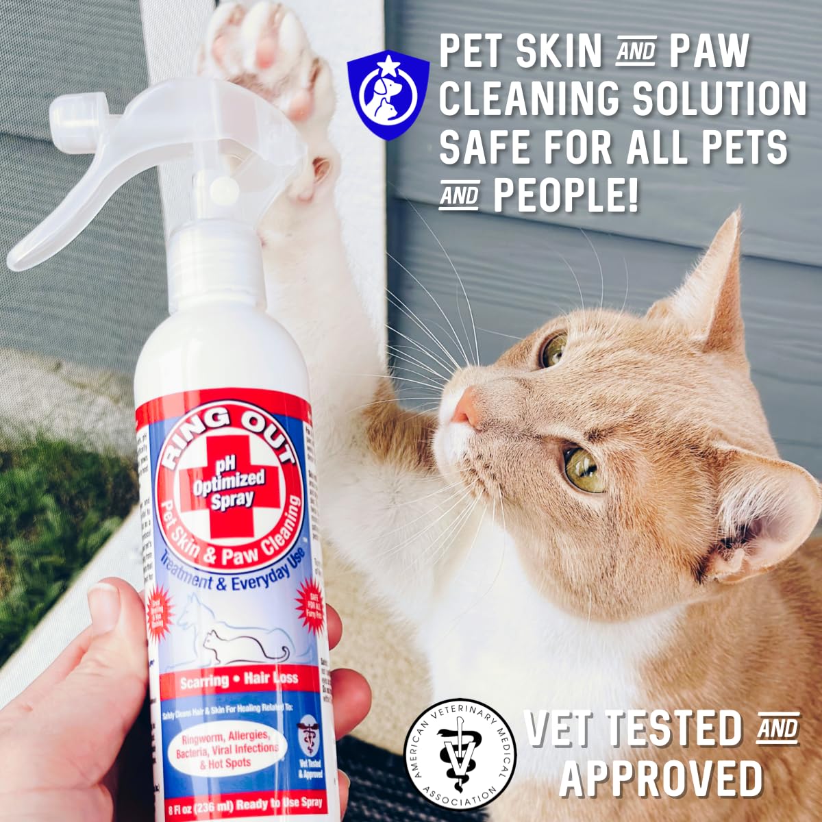 FlexTran Ring Out for Pets bottle supports gentle wound cleansing routine.