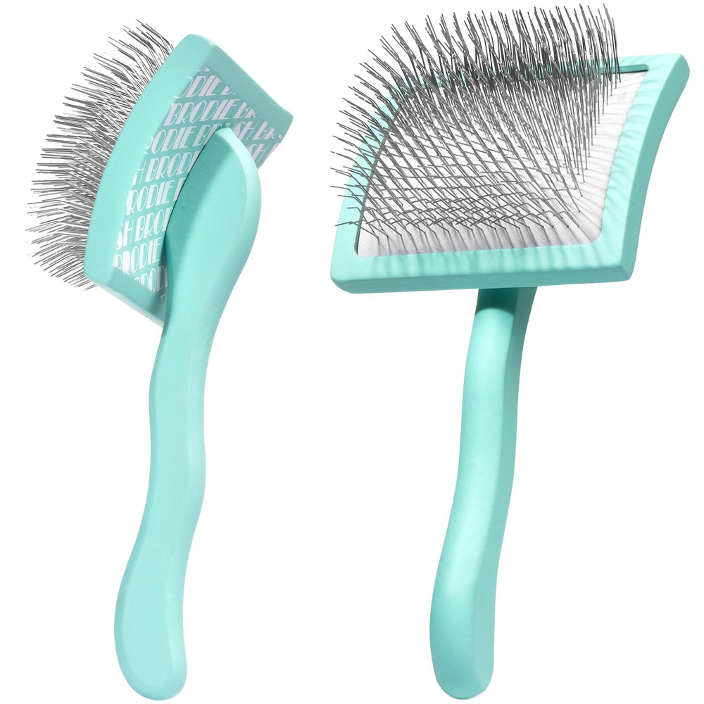 Floof by Brodie brush-bonding-grooming image suggests positive grooming experience.
