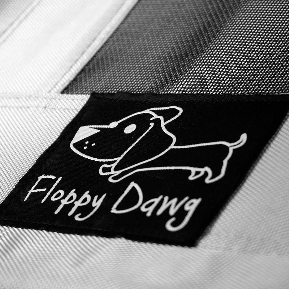 Floppy Dawg lightweight design enables easy transport and quick setup