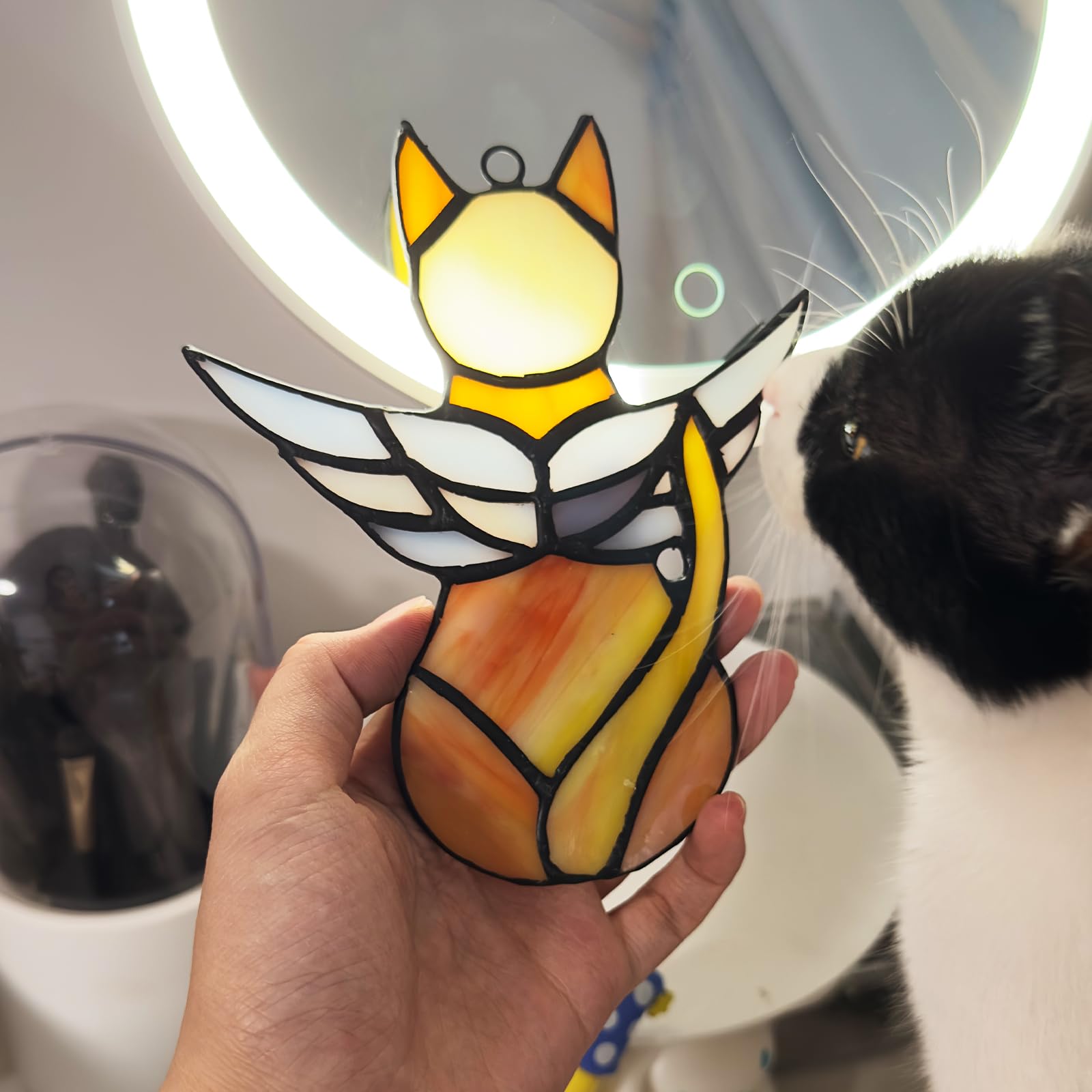 Fluffycaptain home window decor cat suncatcher adds gentle brightness to any room.