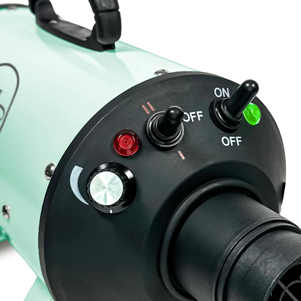 Flying Pig High Velocity Dryer control panel emphasizes adjustable speed and temperature for customized grooming.