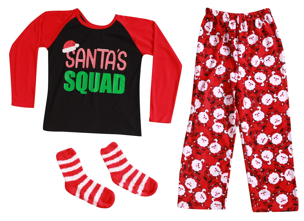 FollowMe dog jacket model wearing Santa print during a family photo