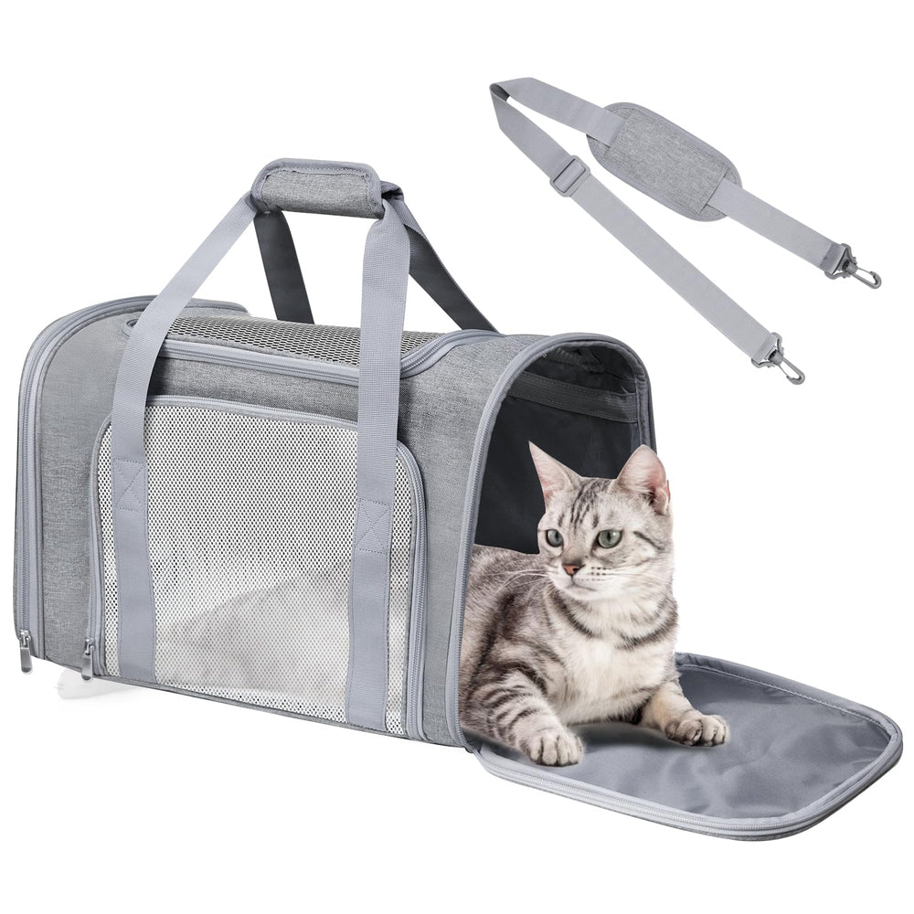 FOORLON cat carrier soft under airplane seat for convenient in-cabin travel.