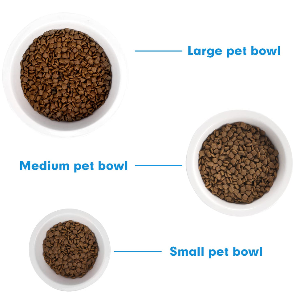 Dishwasher and microwave safe for easy cleaning and quick kitchen turnover.