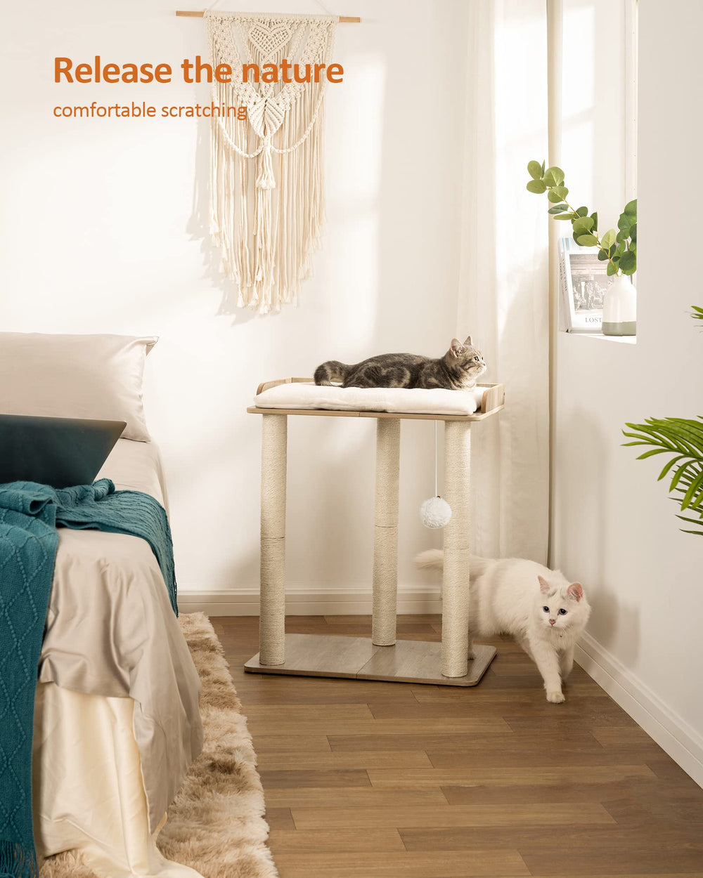 FourFurPets sisal posts closeup highlight natural scratching surfaces.