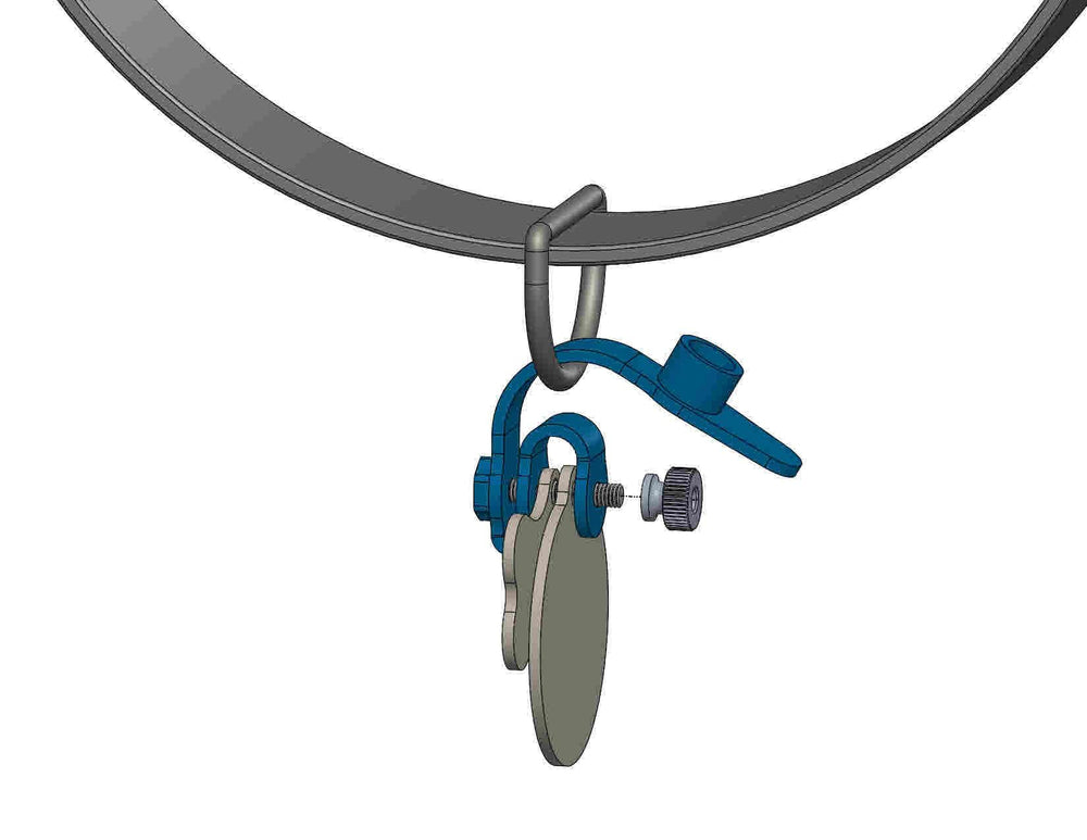 FreezeTag one-size-fits-all design for dogs and cats on the go