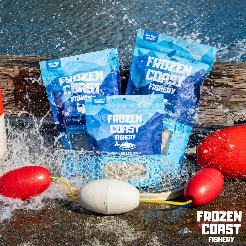 Frozen Coast Fishery minnow treats crunchy easy-to-digest bites close-up