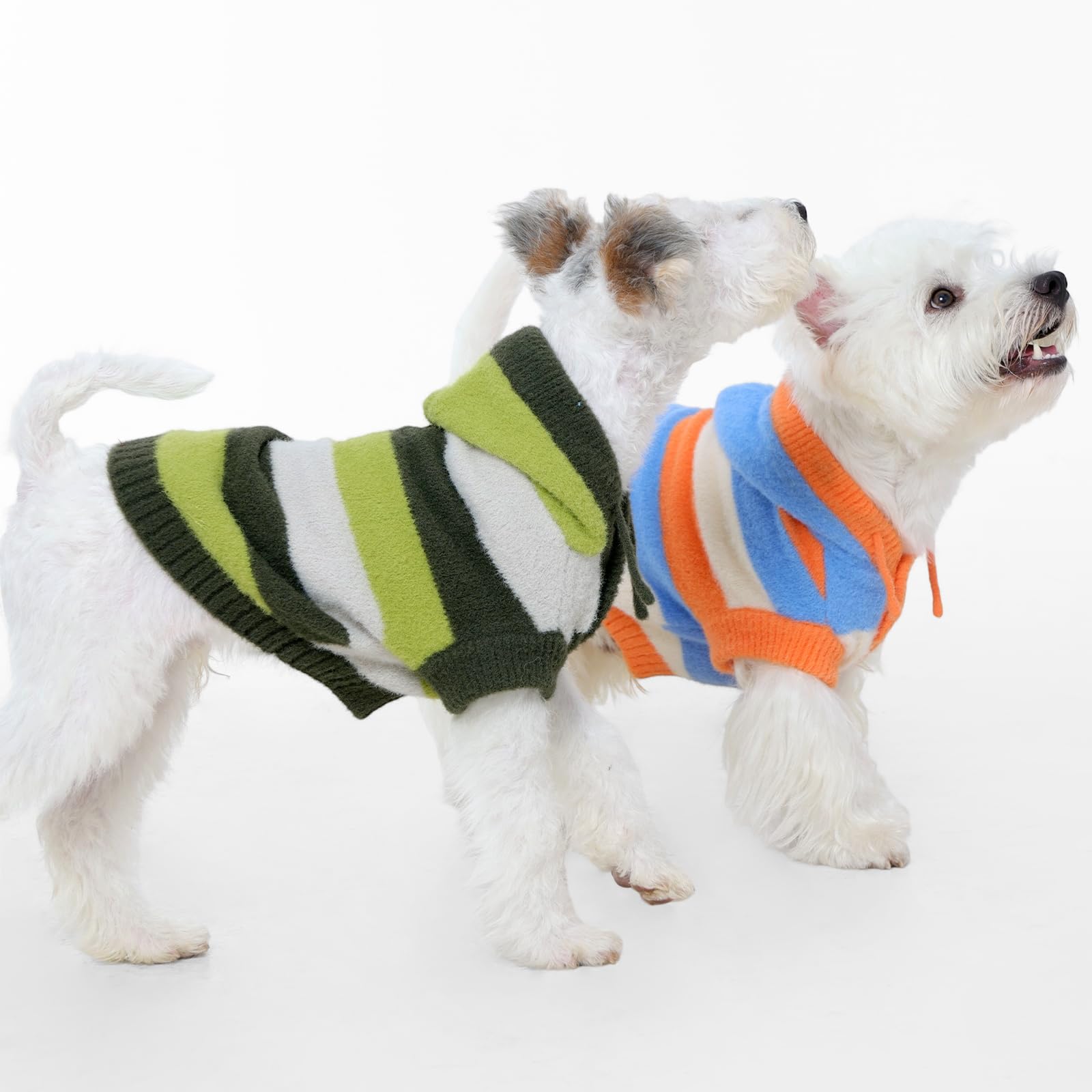FUAMEY winter-walk ready sweater in stylish orange stripes.