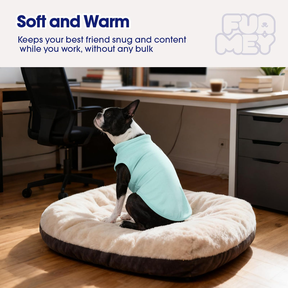 FUAMEY leash hole feature lets you guide your dog without removing the vest.