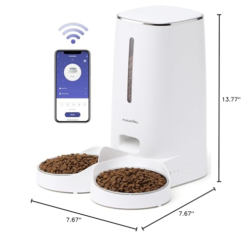 FUKUMARU wifi-status light confirms app connectivity for scheduling meals.