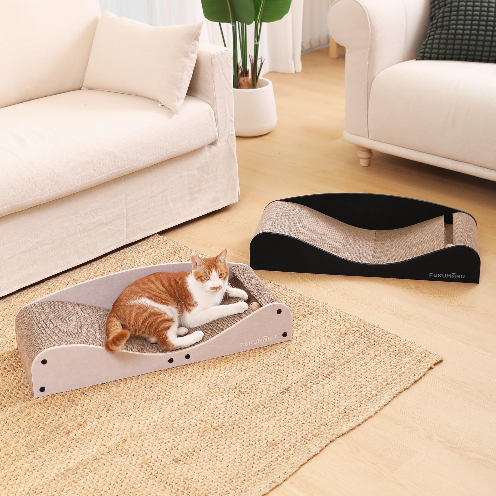 FUKUMARU black color cat scratcher bed complements modern home interiors