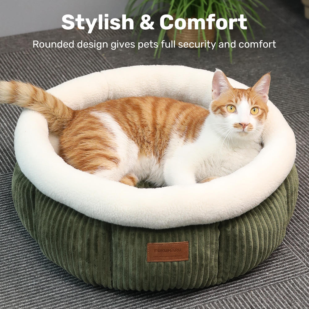 FUKUMARU cat bed corduroy closeup texture highlights soft fabric