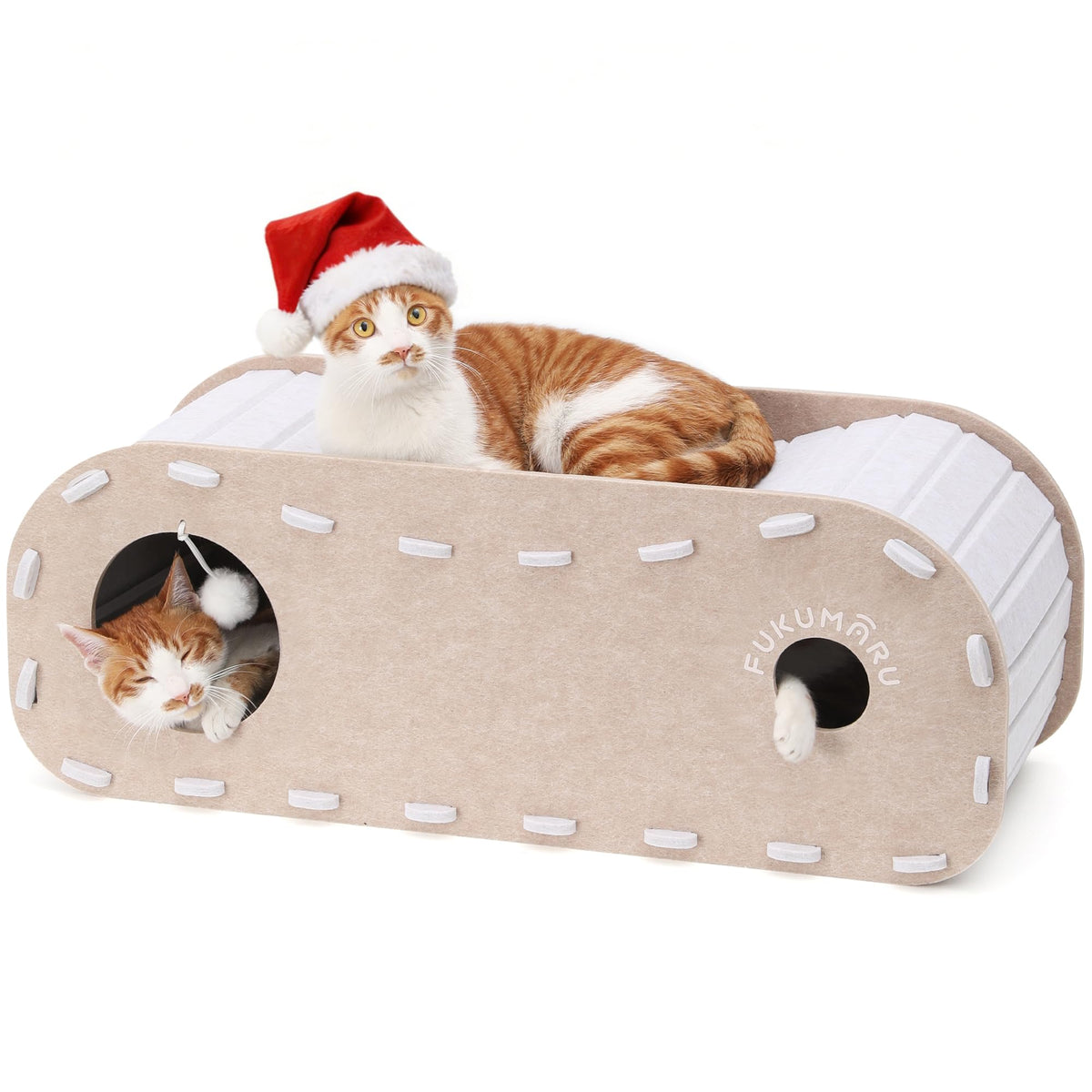 FUKUMARU cat bed upper view offers a roomy lounge for calm observation.