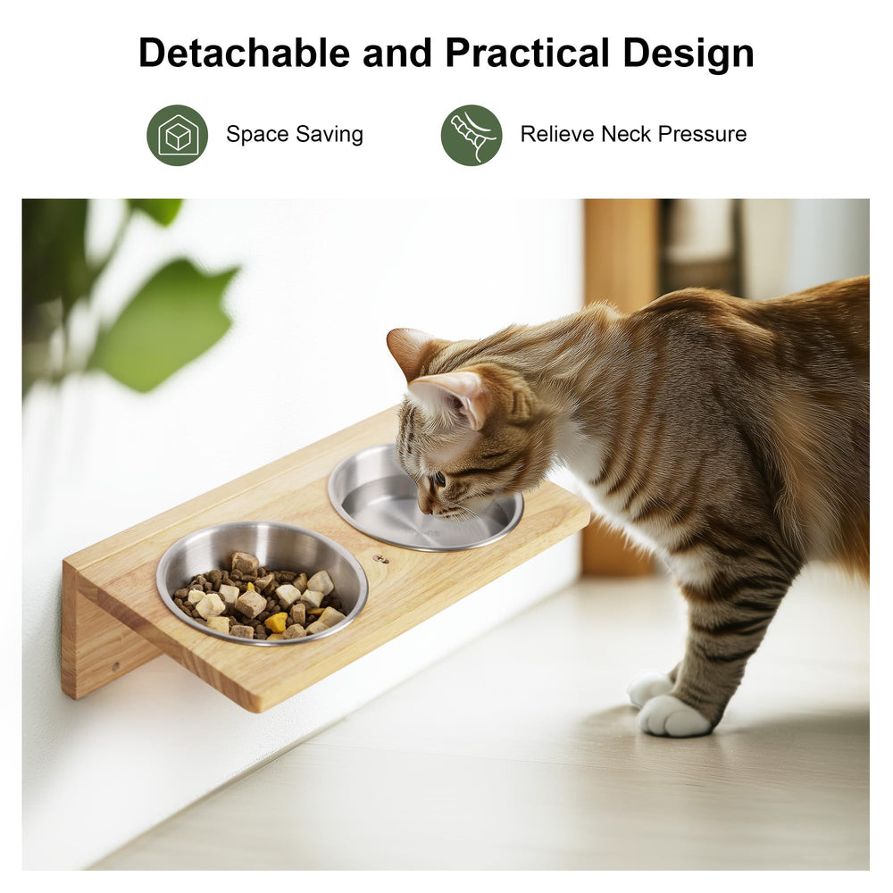 FUKUMARU natural sisal mat enhances grip and scratching fun.