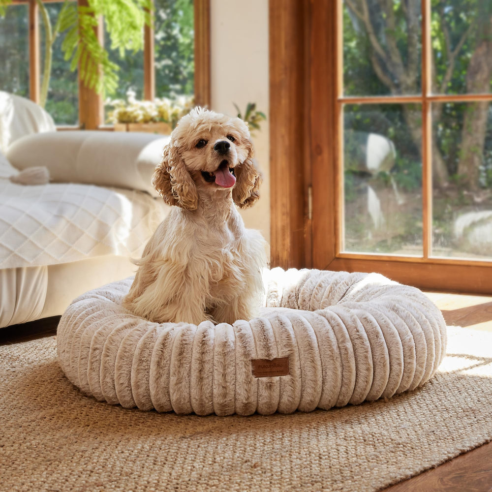 FUKUMARU donut-style rim creates a secure head-and-neck resting spot.