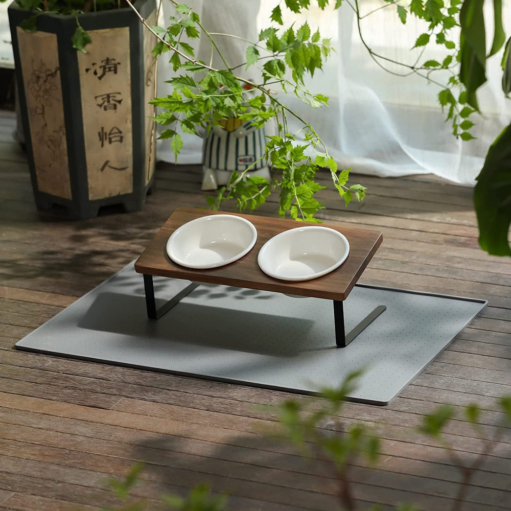 FUKUMARU elegant feeding set fits home decor while feeding pets