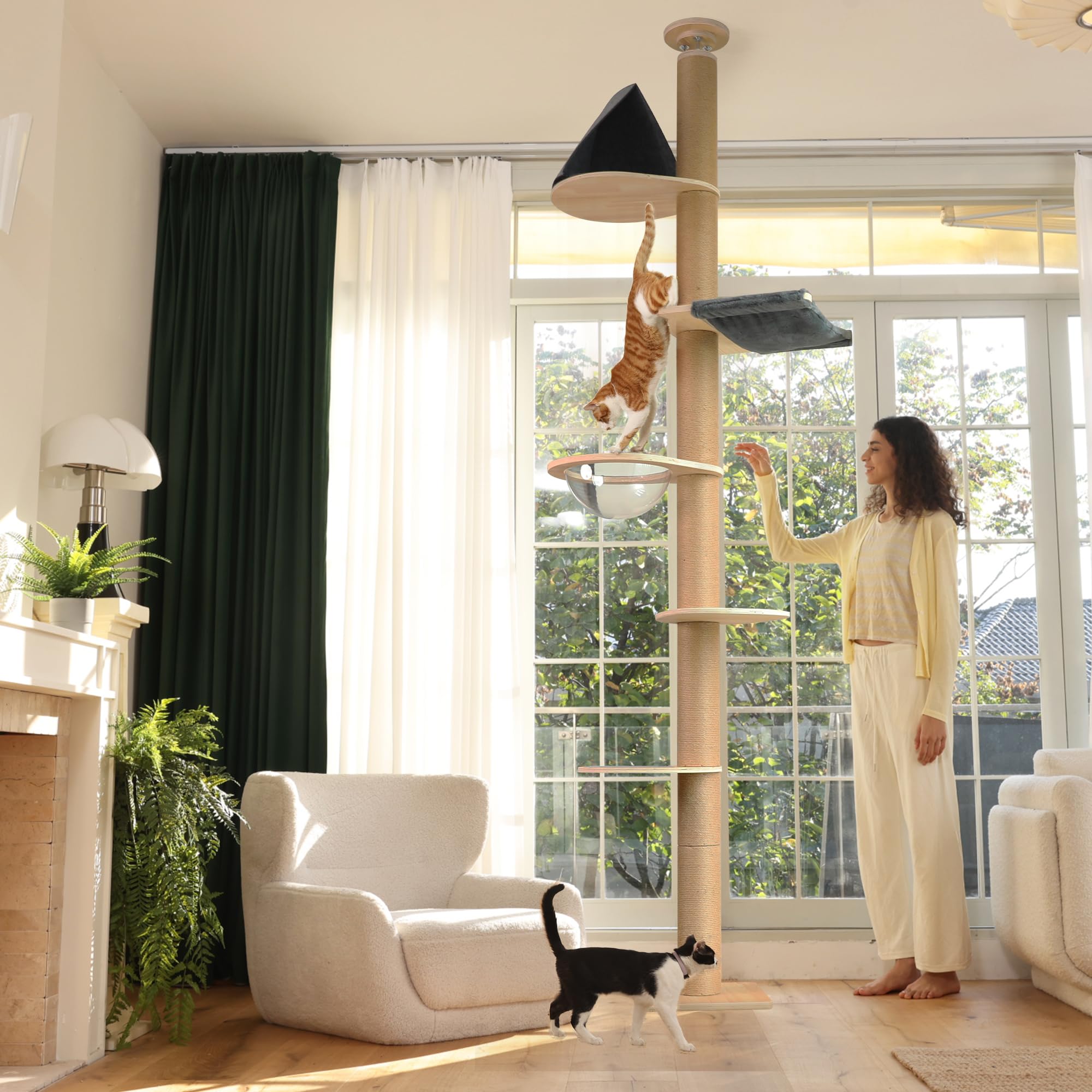 FUKUMARU cat tree adjustable-height demonstrates flexible room placement.