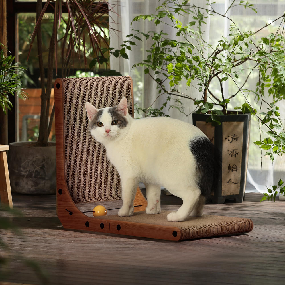 FUKUMARU non-toxic-corrugated-paper offers a safe scratching option for curious cats