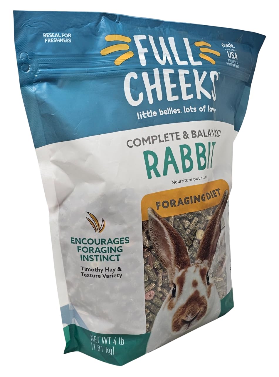 Full Cheeks rabbit-foraging-diet pellets package shows vitamin E for coat support.