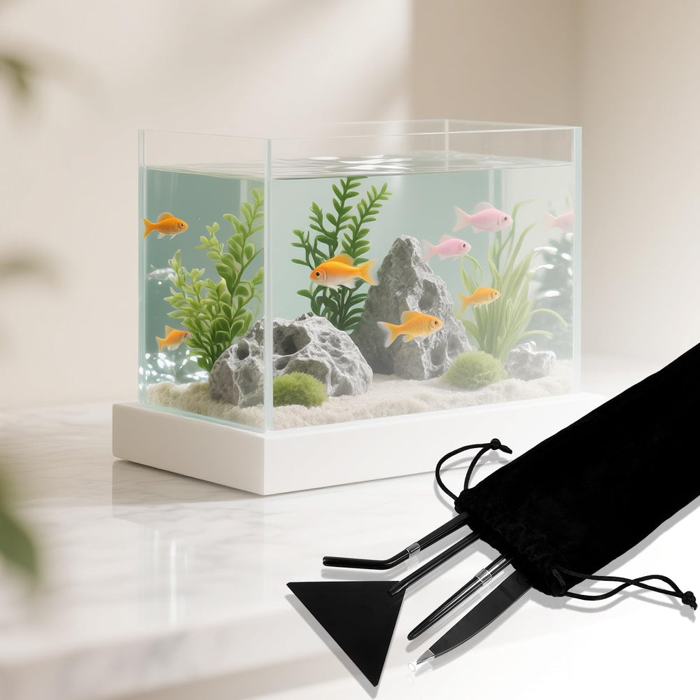 Funnytek delicate clip end protects fragile plants during planting and trimming.