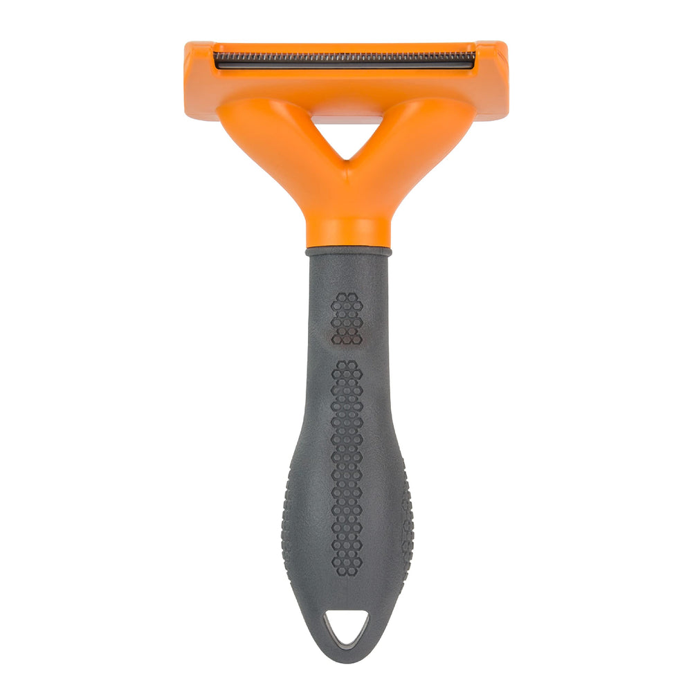 FURminator FURejector button makes hair release effortless during sessions