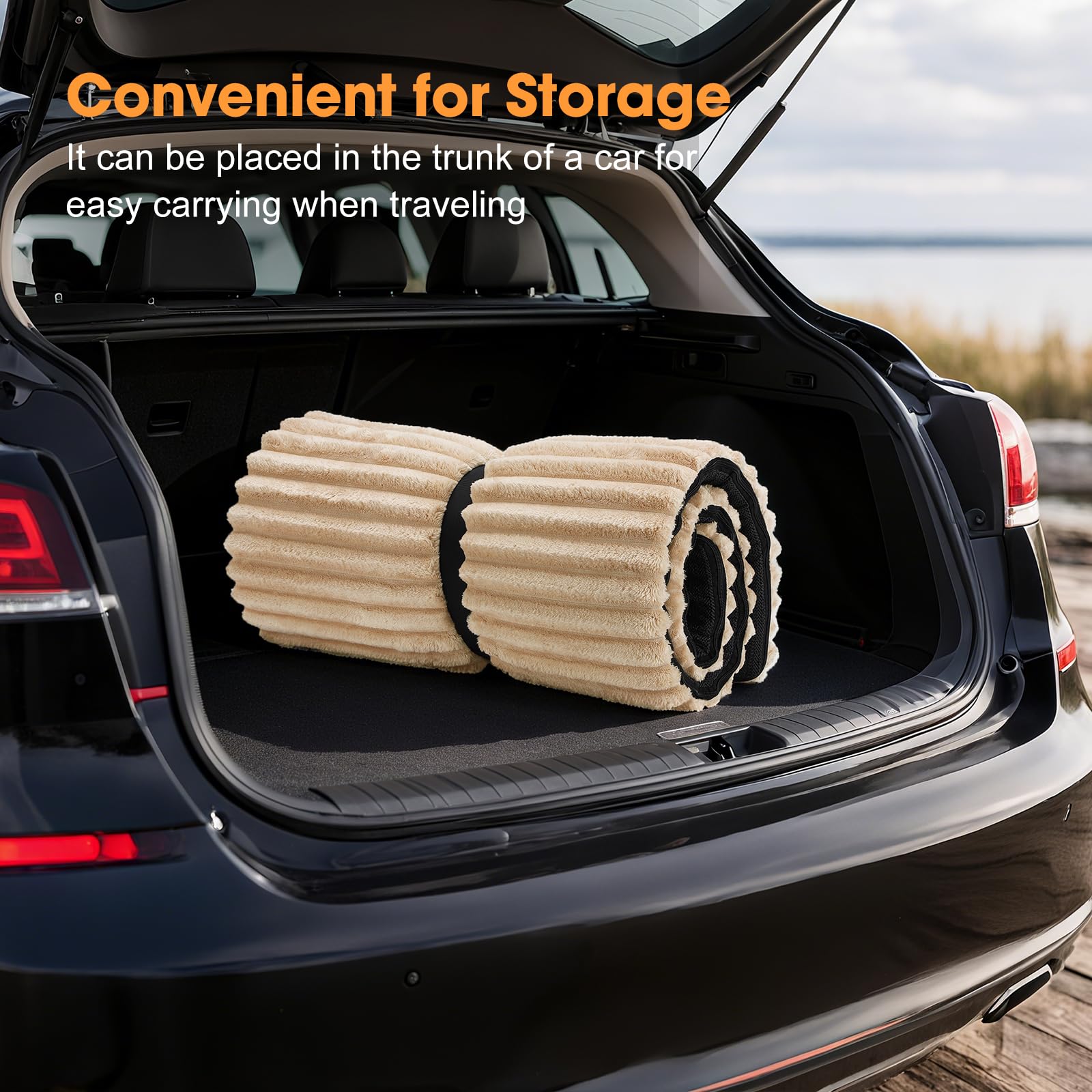 FURTIME multi-functional pet mat doubles as indoor bed and travel blanket.