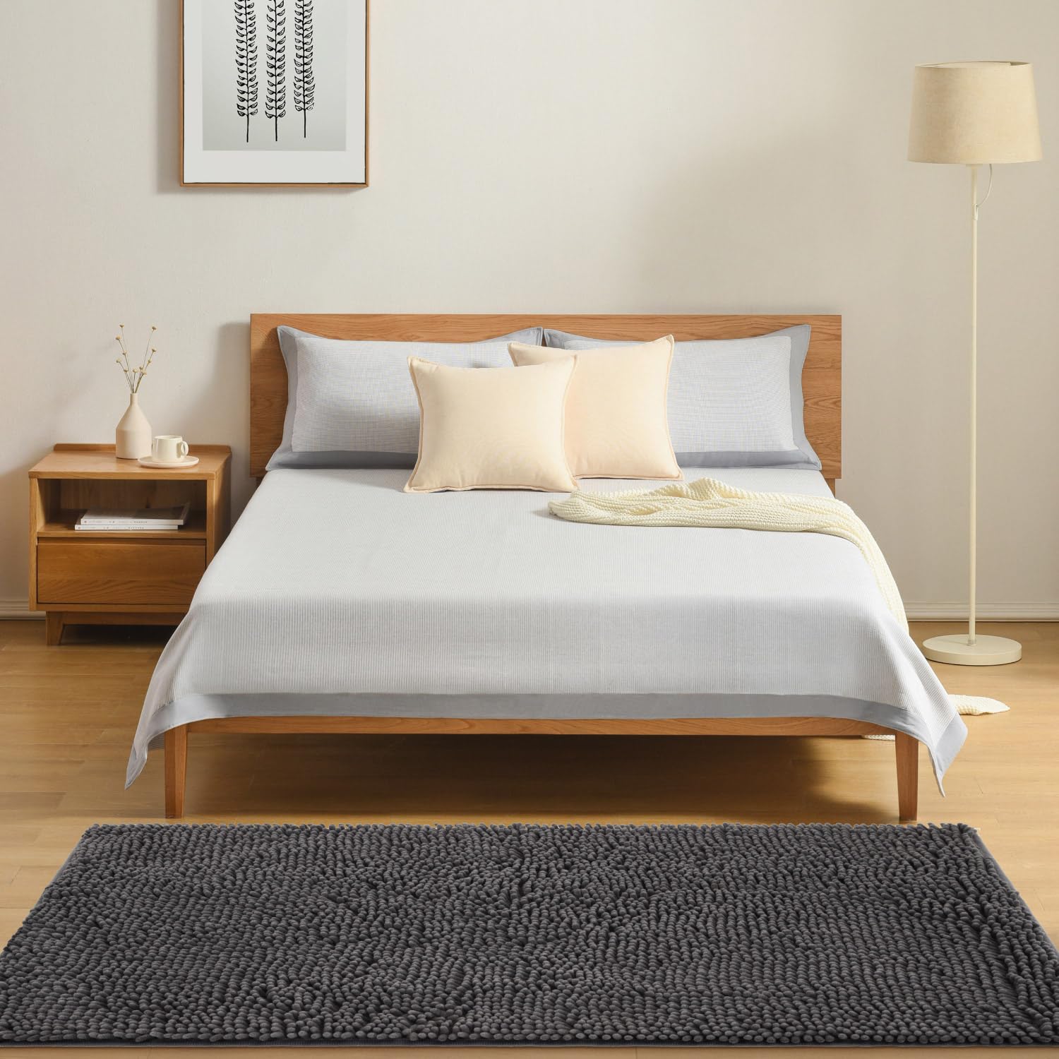 Futurwit soft chenille mat adds warmth and comfort to entryways.