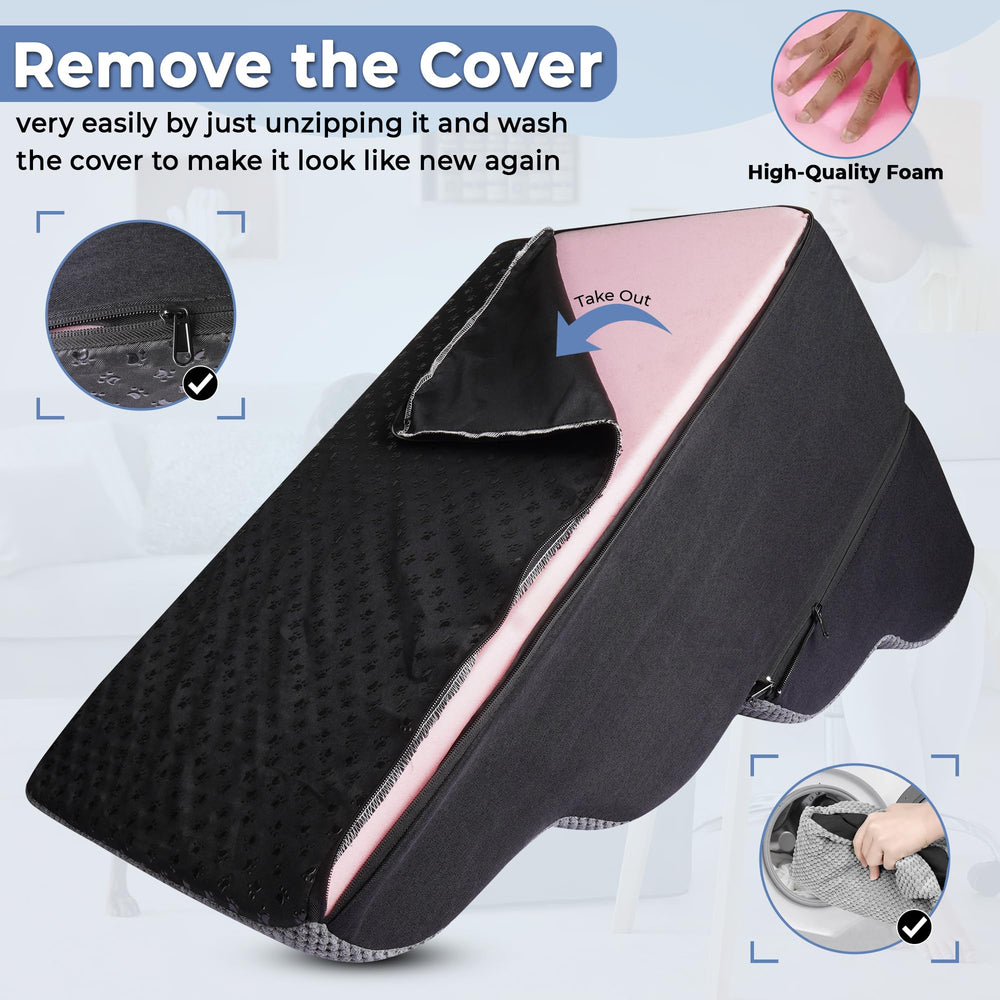 Galleyby 4 Steps Pet Stairs arrives vacuum-packed for easy unboxing.