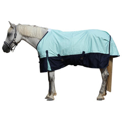 Gallopoff 600D rain sheet outer fabric blocks rain for dry turnout days