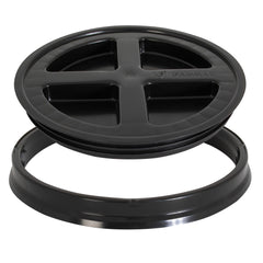 Gamma Seal Lid on bucket cap provides airtight storage for dry foods and pet supplies.