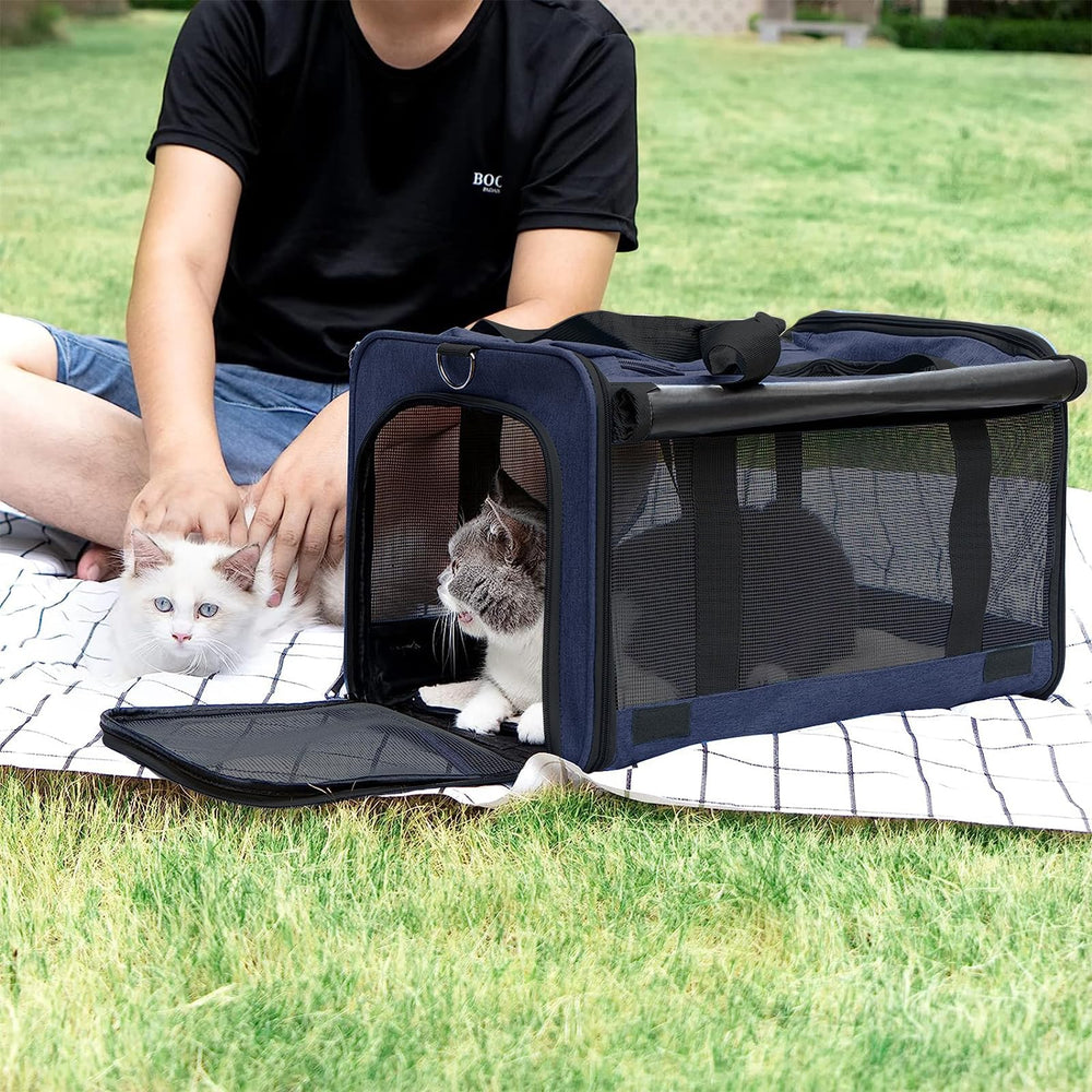 GAPZER private-ventilation design keeps pets calm with private airflow during rides.