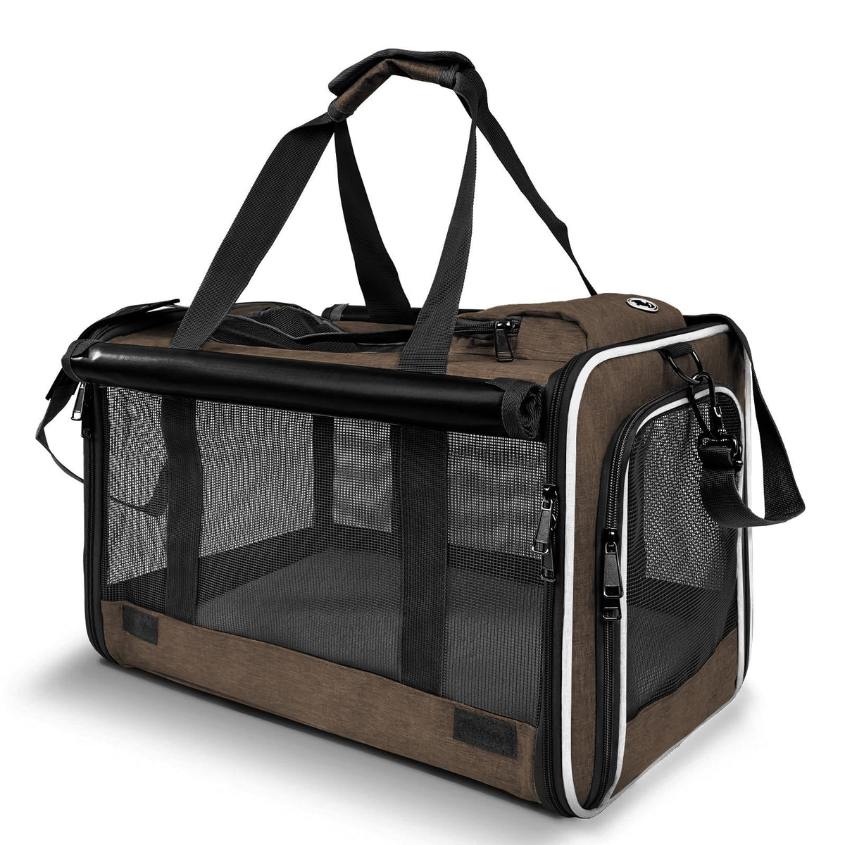 GAPZER pet carrier shows large-cat dimensions for travel fit planning.