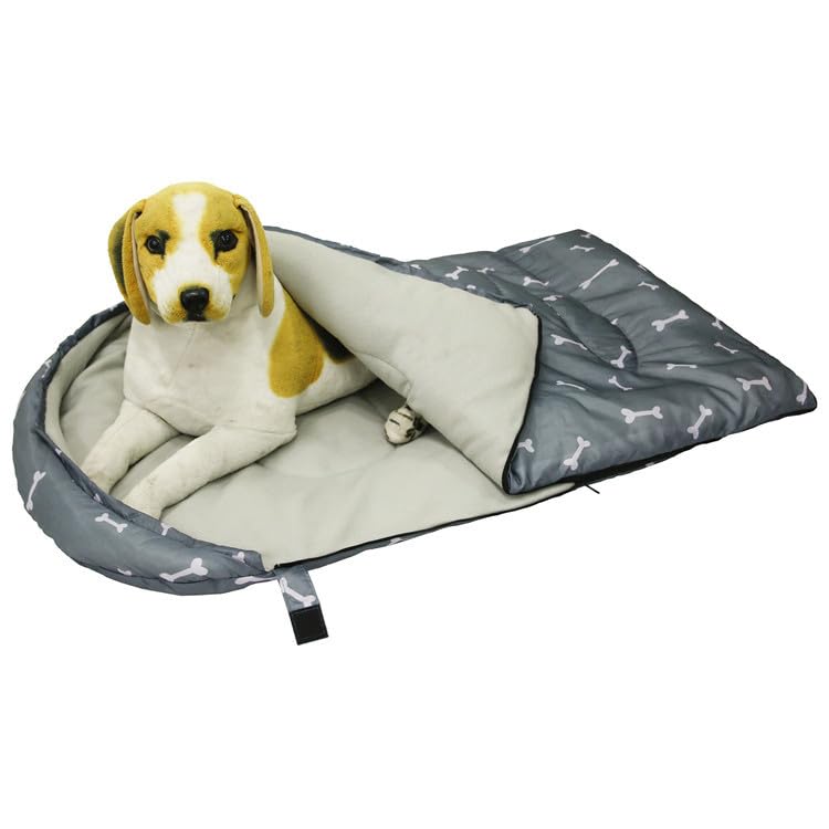 GeerDuo sleeping bag with warm fleece inner delivers cozy warmth for cool evenings.