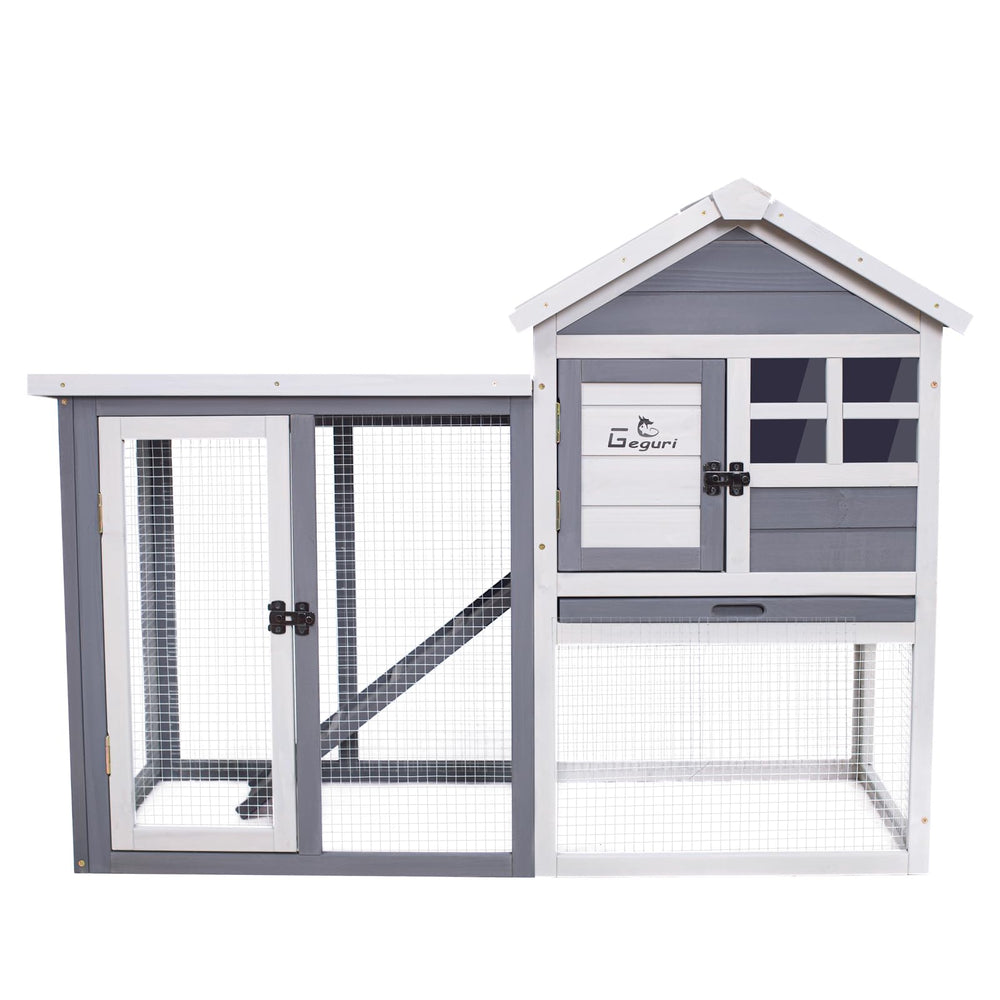 GEGURI rabbit hutch spacious interior for multiple small pets.