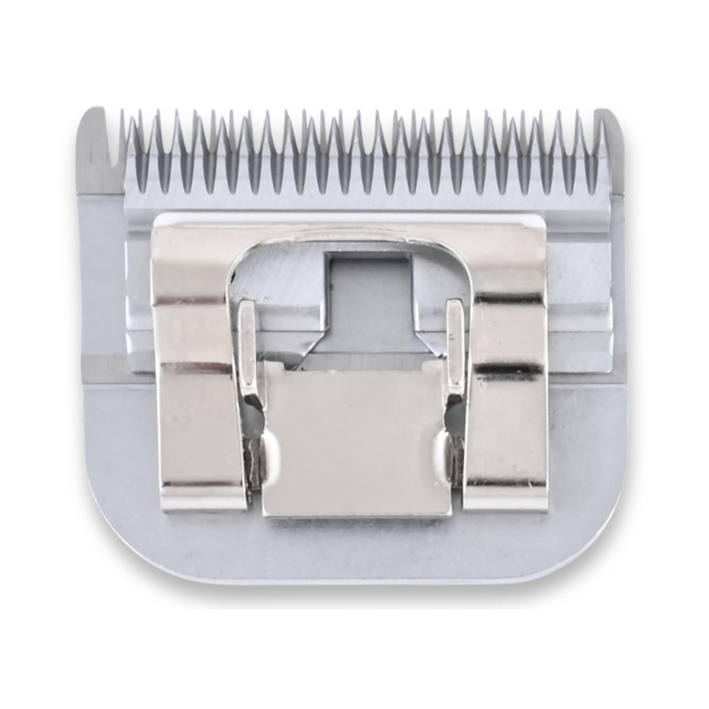 Geib Buttercut blade stainless steel edge delivers durable sharpness for professional grooming.