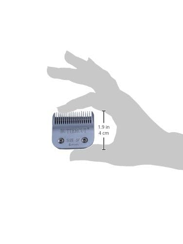 Geib Buttercut blade in grooming action delivering smooth cuts on a dog.