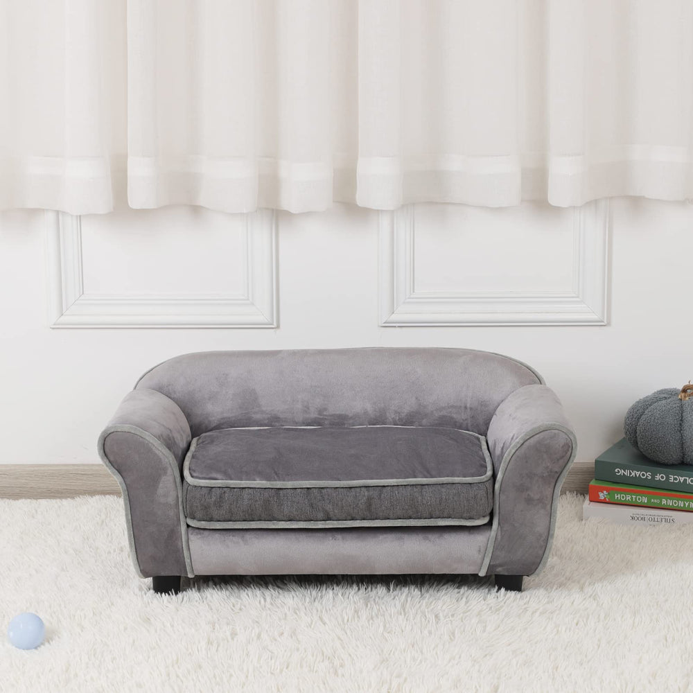 Getifun pet-sofa-bed-plastic-legs enables quick setup and stable height.