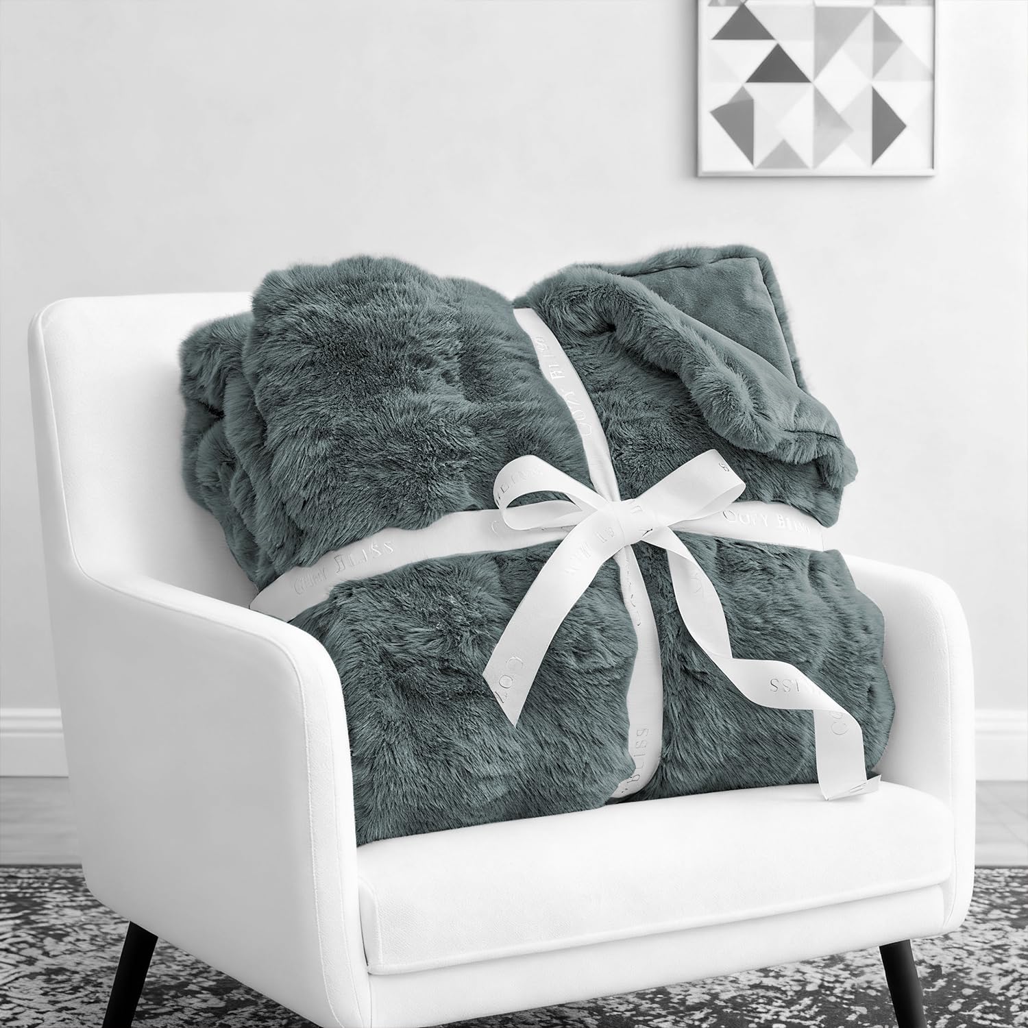 Giaousin puppy snuggle blanket for anxiety-free quiet cuddles
